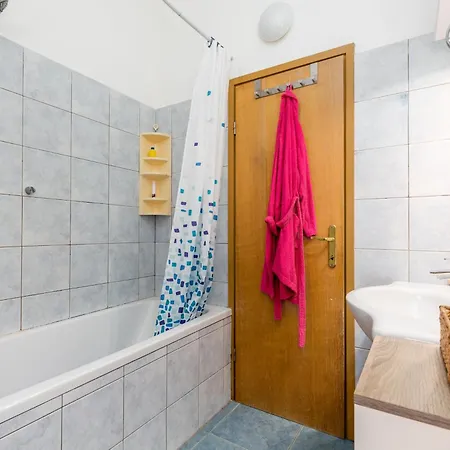 Apartments By The Sea Stomorska, Solta - 8650 Διαμέρισμα Stomorska